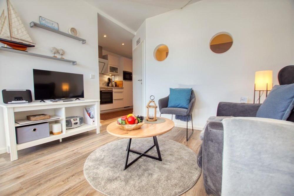 - Haus O, App 0o0105 Apartment *